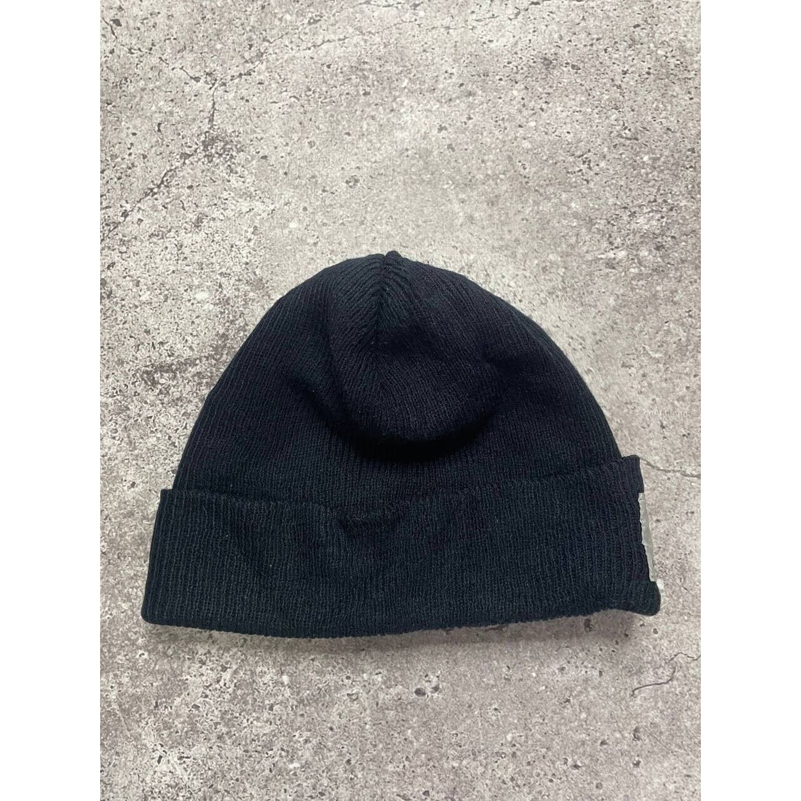 Carhartt Vintage Carhartt Black Knit Beanie Hat Made in Canada Size ONE SIZE - 4 Thumbnail