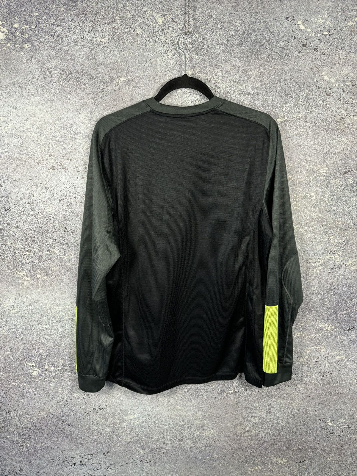 Nike × Vintage Vintage Manchester City 2013/14 GK Nike Soccer Jersey M sz Size US M / EU 48-50 / 2 - 14 Thumbnail