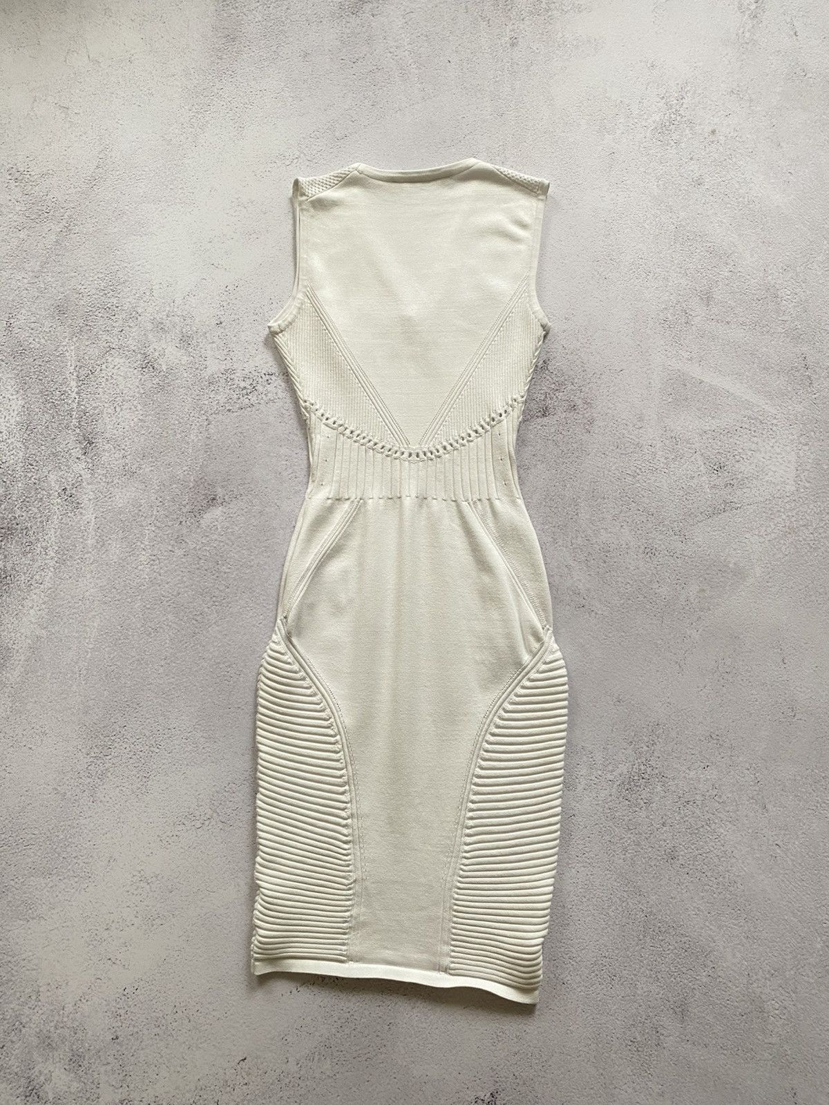 Versace Gianni Versace dress knitted from new collections v-neckline Size XS / US 0-2 / IT 36-38 - 9 Thumbnail