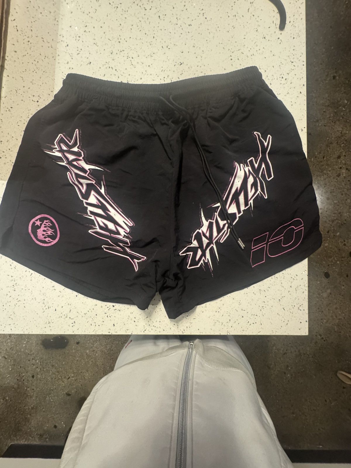 HELLSTAR Hellstar Waxed Nylon Athletic Shorts Size US 38 / EU 54 - 1 Thumbnail