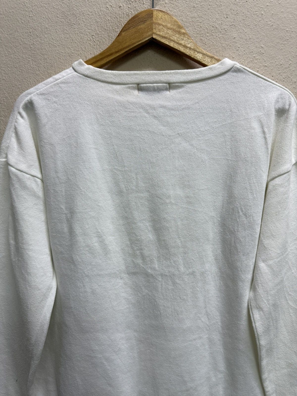 Disney Vintage Disney Donald Duck Sweatshirt Size L / US 10 / IT 46 - 22 Thumbnail