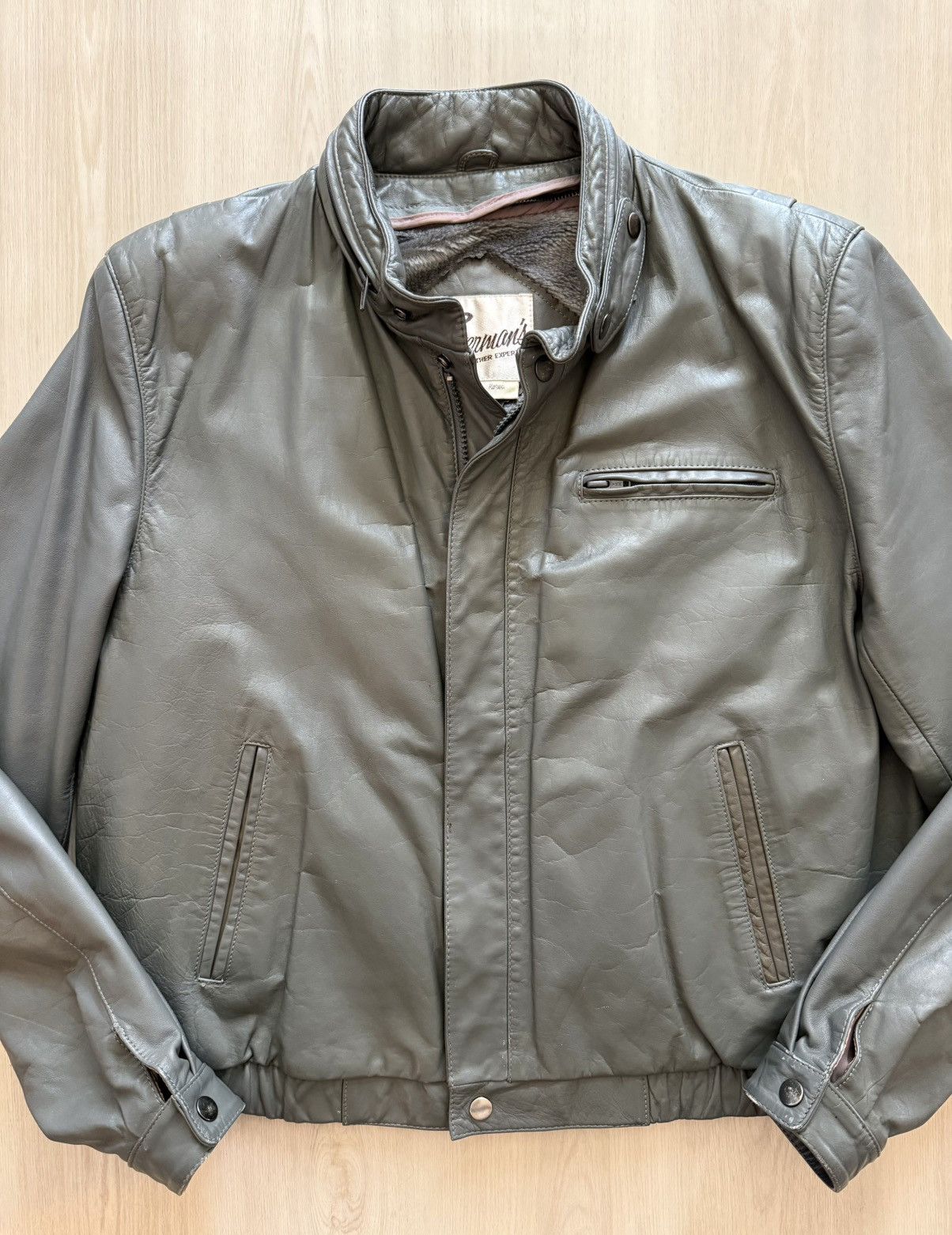 Vintage Vintage 70s Bermans Cafe Racer Motorcycle Leather Sz 44 Size US M / EU 48-50 / 2 - 2 Thumbnail