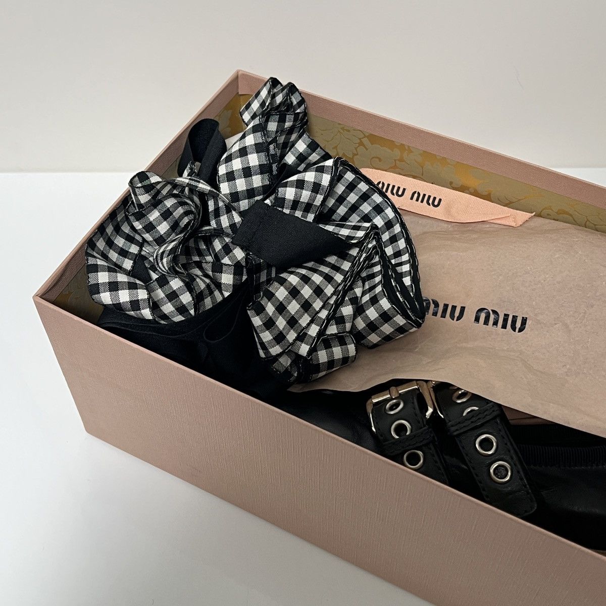 Miu Miu Miu Miu Nappa Leather Belted Ballet Flats Size US 5 / IT 35 - 9 Thumbnail