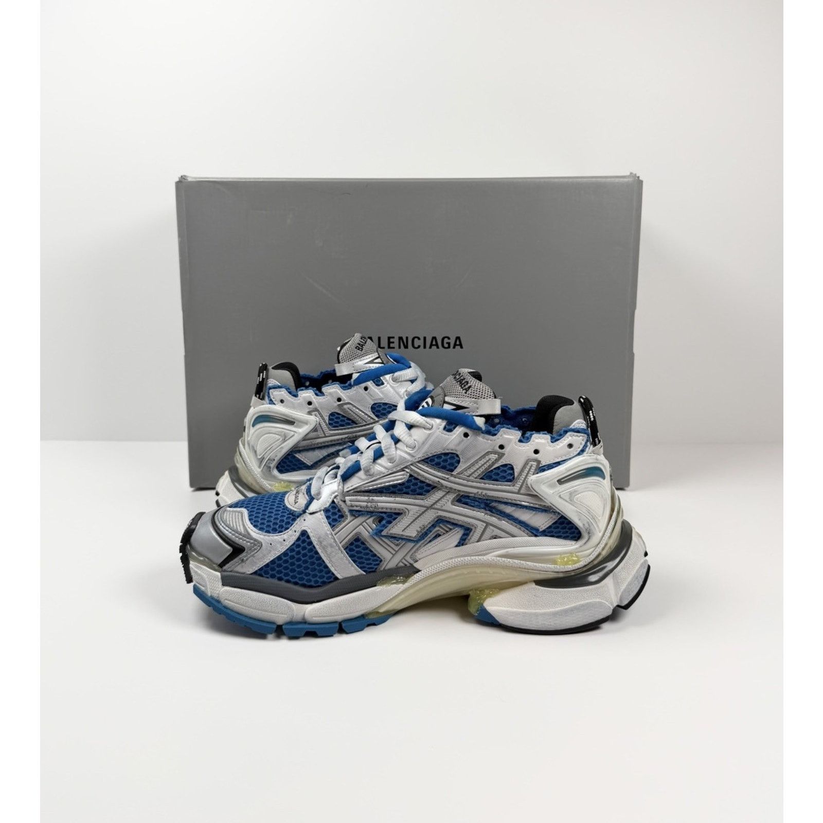 Balenciaga Size 39EU/6US - Balenciaga Runner Blue Sneakers NEW Size US 6 / EU 39 - 6 Thumbnail