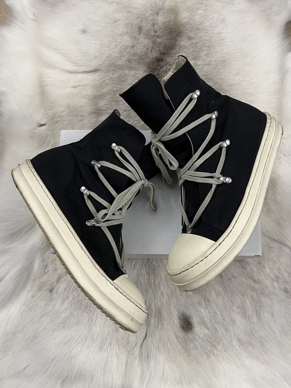 Rick Owens Drkshdw Rick Owens Drkshdw Hexagram High-Top Sneakers Black/milk Size US 10 / EU 43 - 4 Thumbnail