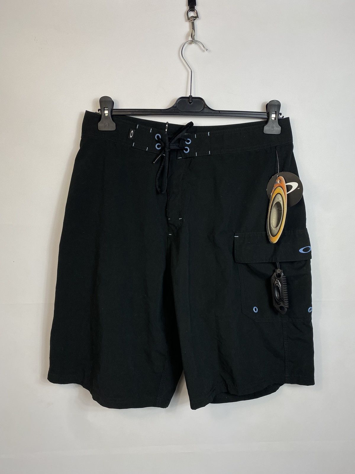 Vintage Oakley Archive cargo shorts | Grailed