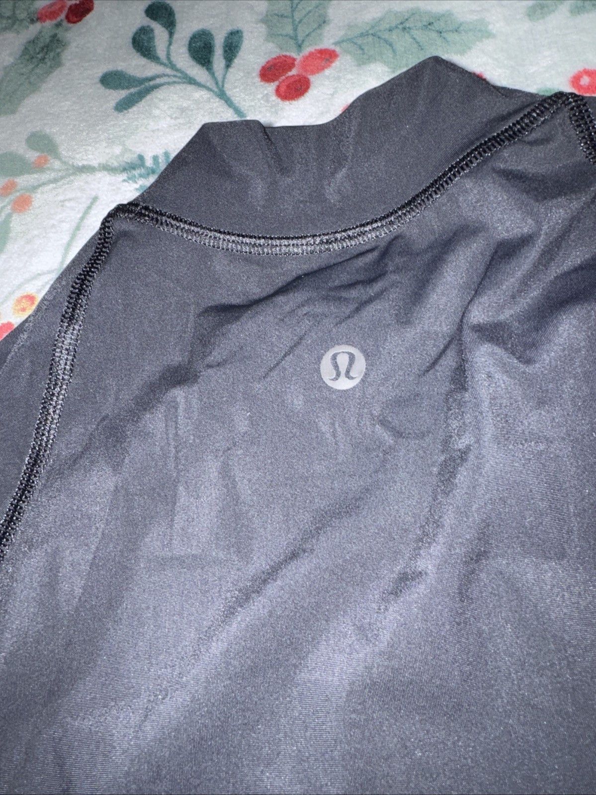 Lululemon Women’s Lululemon Mock Neck Top Size S / US 4 / IT 40 - 5 Thumbnail