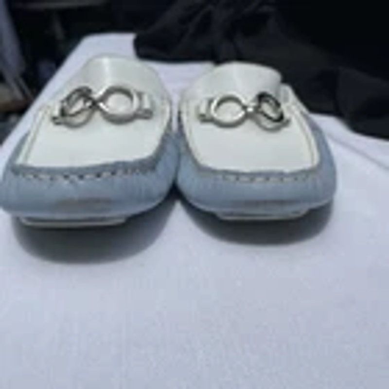 Other Andrew Stevens Flats Blue& White Leather Classy Resort Mules Size US 9.5 / IT 39.5 - 6 Thumbnail
