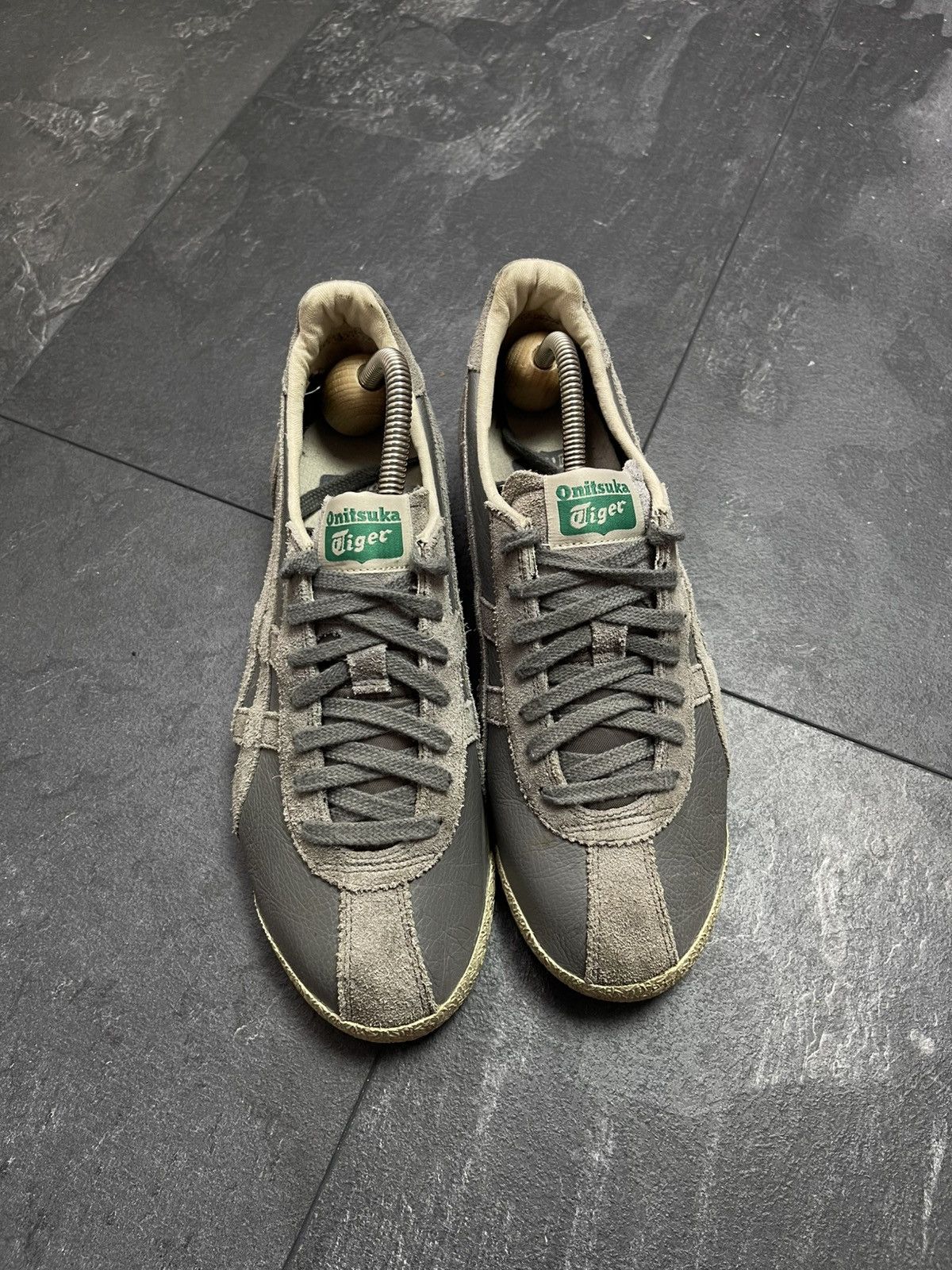 Asics Asics Onitsuka Tiger Mexico 66 Sneakers Size US 5 / EU 37 - 4 Thumbnail