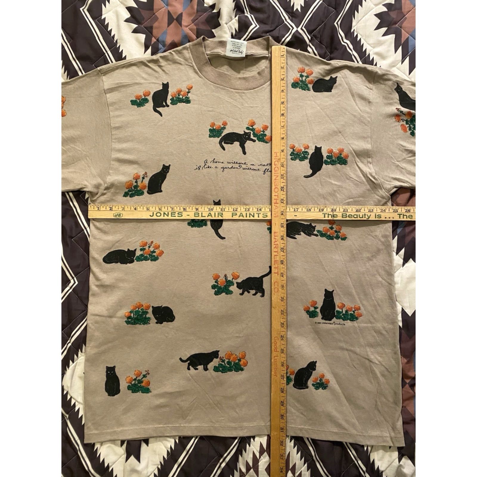 Vintage VINTAGE Rel-E-Vant T-Shirt Cats & Flowers AOP Beige Adult XL Men Short Sleeve Crew Neck 90s Size US XL / EU 56 / 4 - 6 Thumbnail