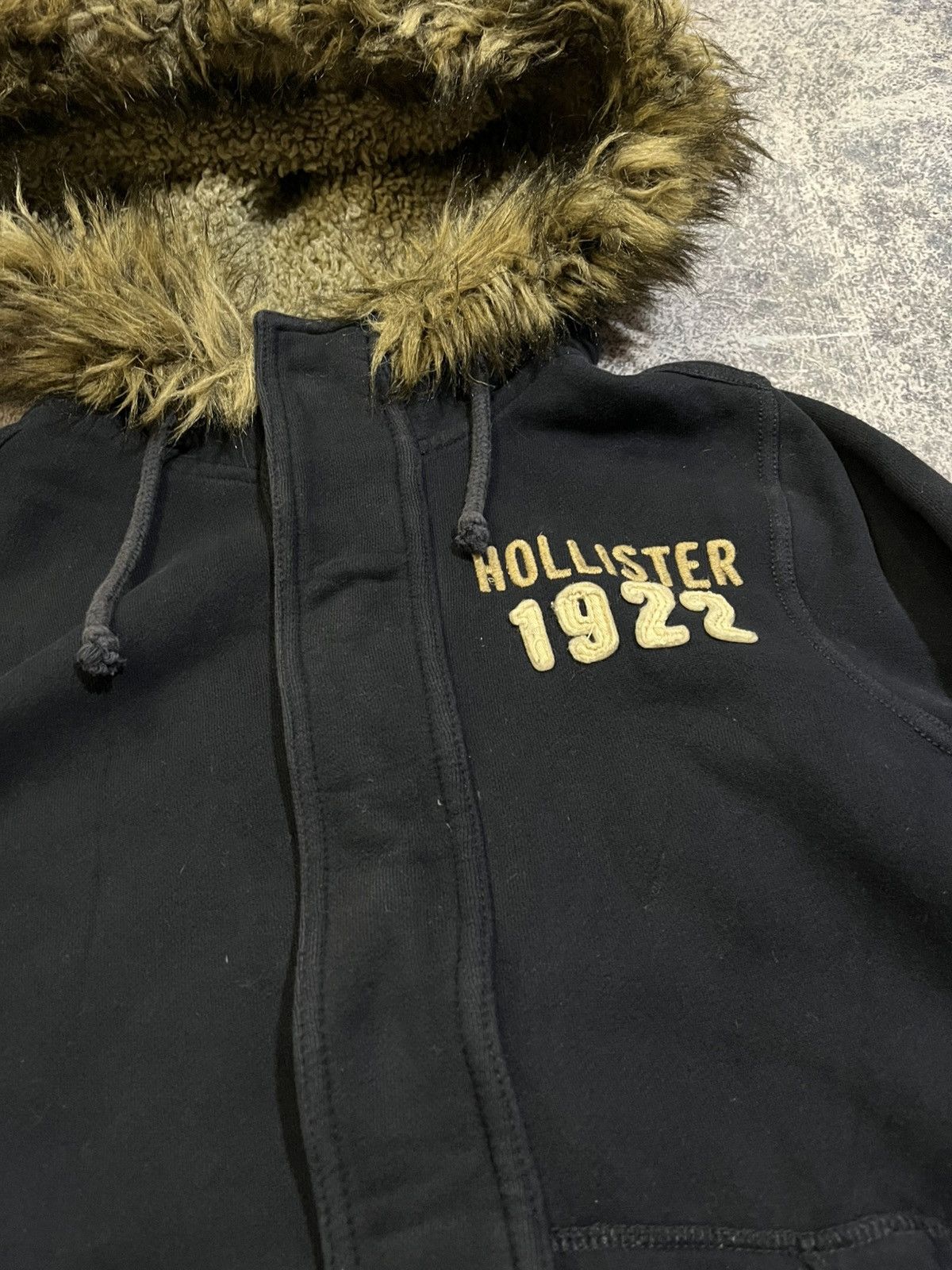 Hollister Hollister fur Insulated Hooded bomber Jacket glamour Y2K Size US M / EU 48-50 / 2 - 4 Thumbnail