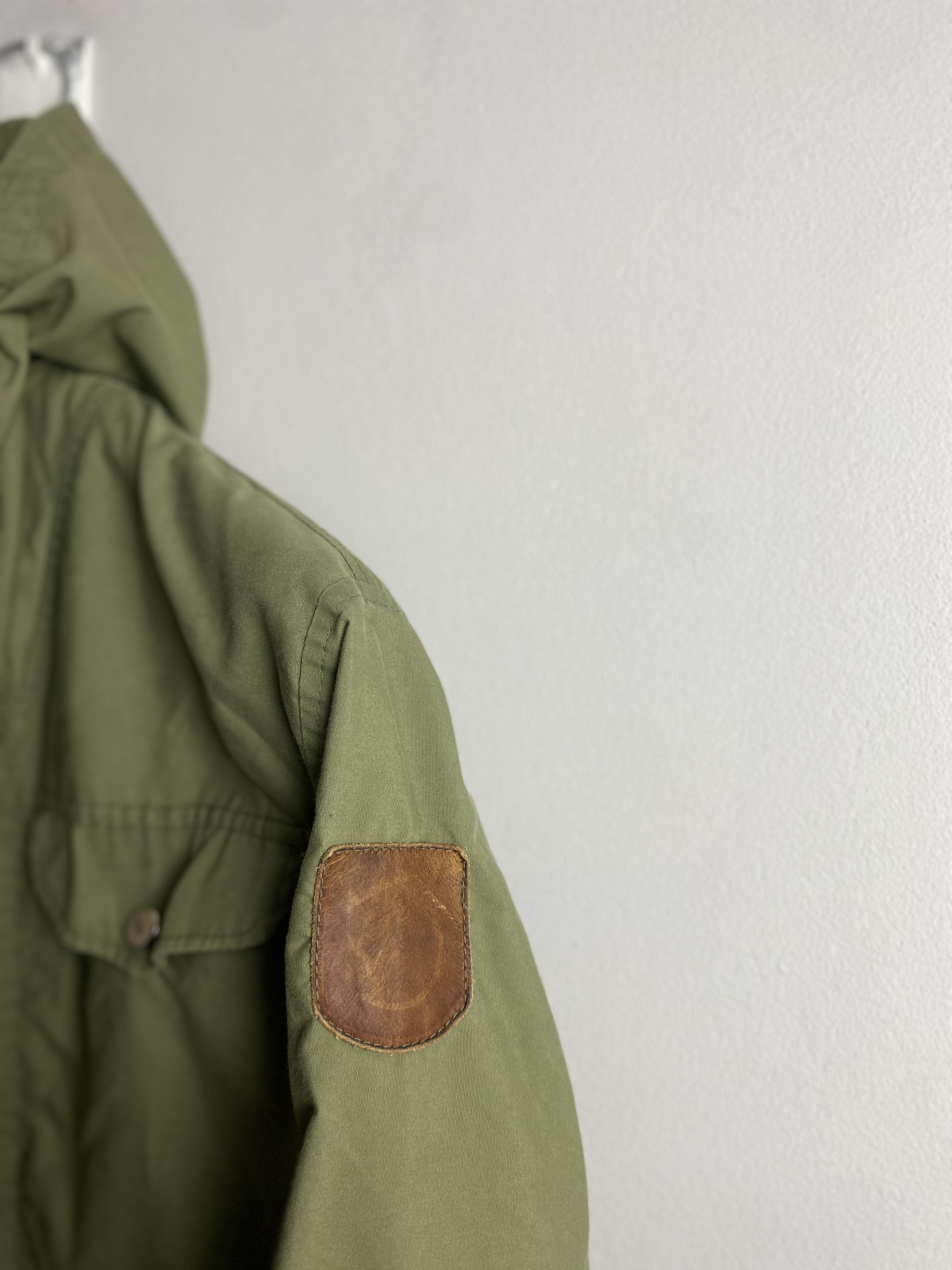 Fjallraven × Vintage Fjallraven small logo outdoor jacket vintage Size M / US 6-8 / IT 42-44 - 2 Thumbnail