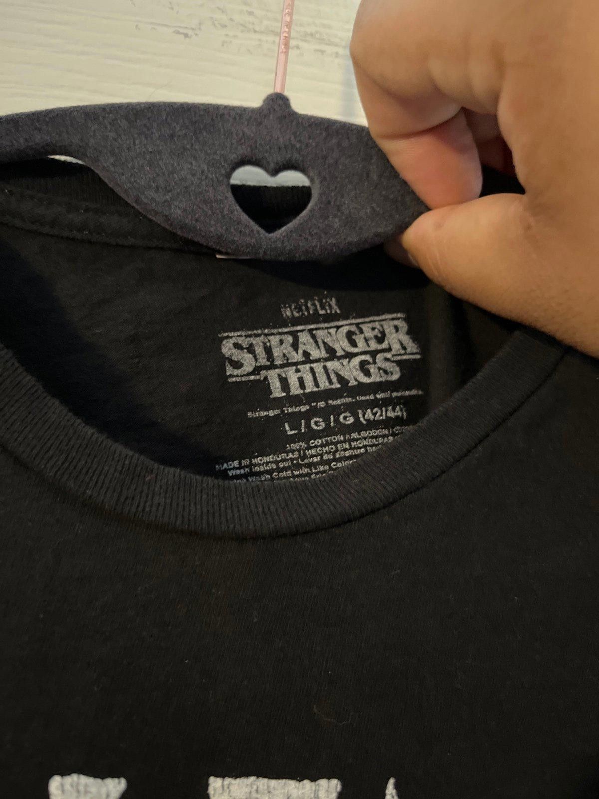 Designer Stranger Things Hellfire Club T-Shirt Size US L / EU 52-54 / 3 - 2 Thumbnail