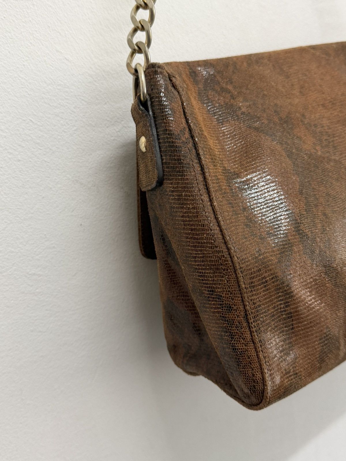 A.P.C. A.P.C. Leather Chain-Link Shoulder Snakeskin Print Size ONE SIZE - 6 Thumbnail