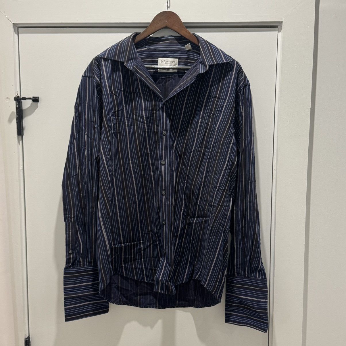 Yves Saint Laurent Yves Saint Laurent pour homme blue stripe button up Size US L / EU 52-54 / 3 - 1 Thumbnail