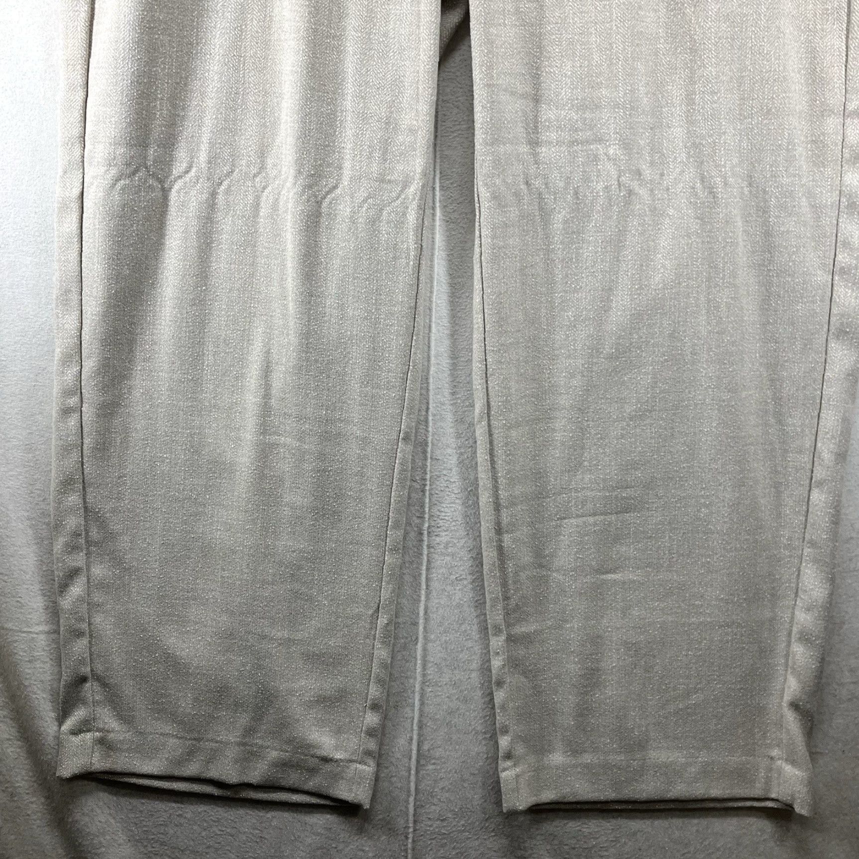 Old Navy Old Navy Pants Wide-Leg NWT XL Extra High Rise Beige 30.5 Inseam Pleated Pockets Relaxed A Line Casual Travel Women Size 40" / US 18 - 6 Thumbnail