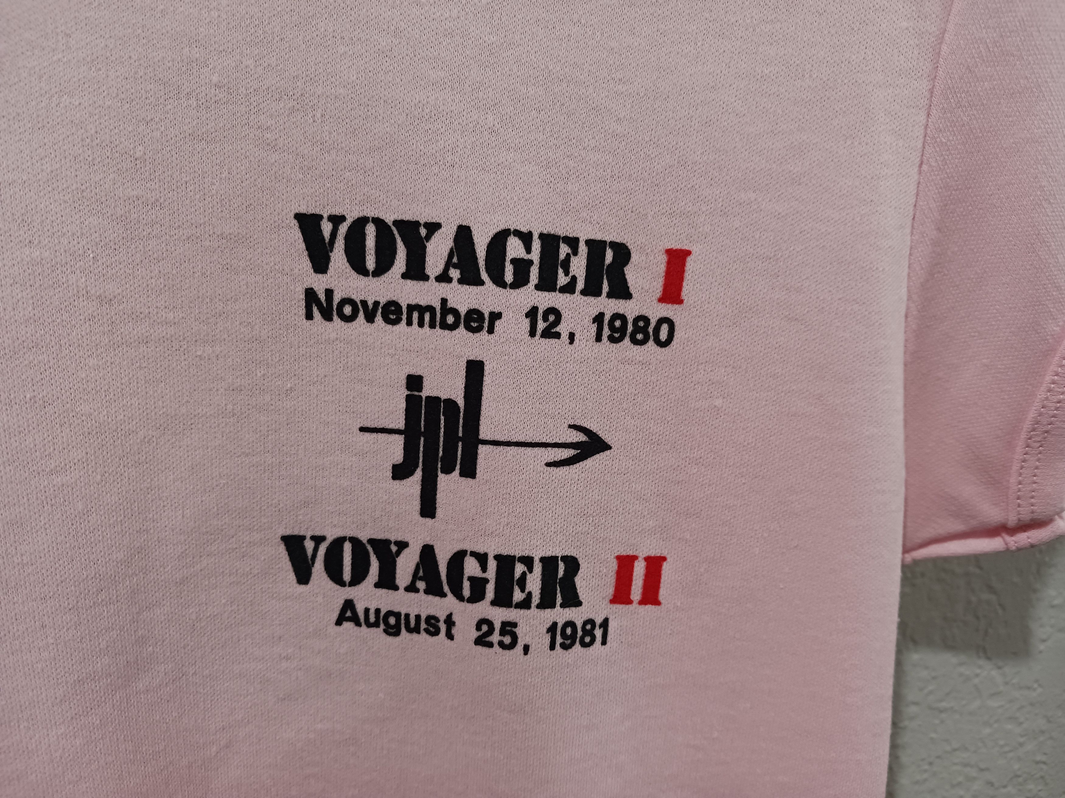 Other × Vintage Voyager 1 & 2 Saturn Encounter Vintage 80s JPL Ariehlah Tee Size L / US 10 / IT 46 - 3 Thumbnail