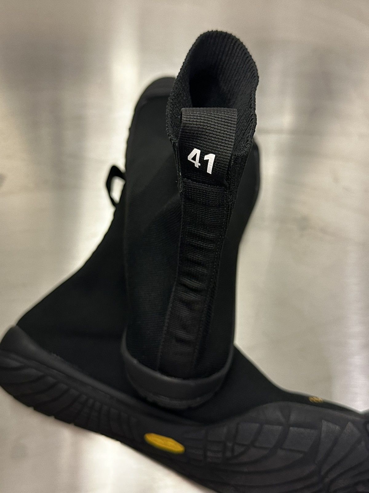 Balenciaga × Vibram Balenciaga x Vibram finger toes shoes Size US 8 / EU 41 - 4 Thumbnail