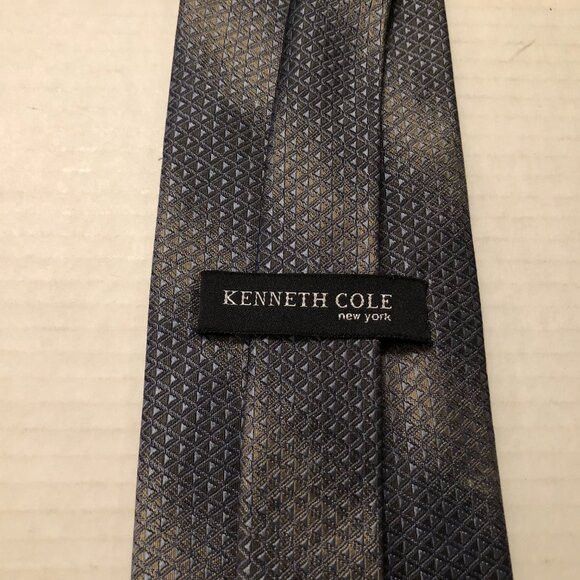 Kenneth Cole Kenneth Cole men's new gray silk tie 3 3/4" X 59 3/4" Size ONE SIZE - 3 Thumbnail