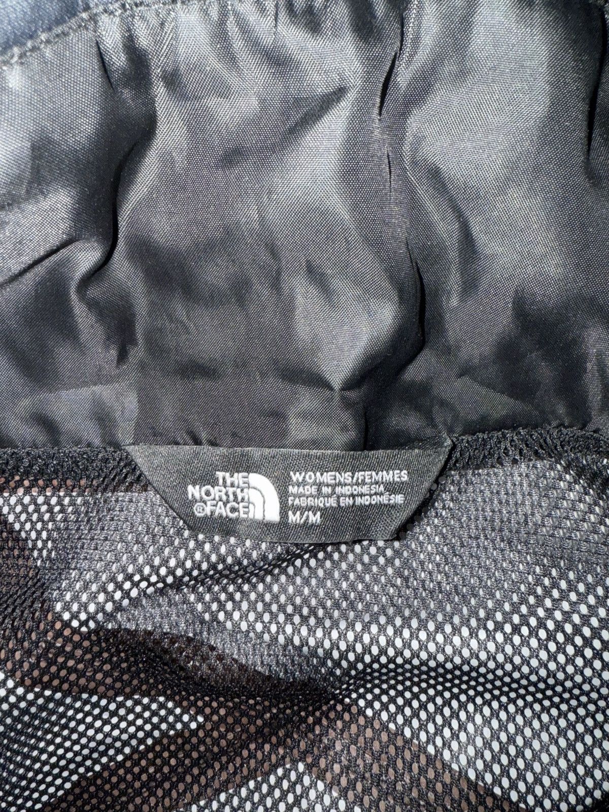 The North Face North Face light Gortex jacket Size M / US 6-8 / IT 42-44 - 2 Thumbnail