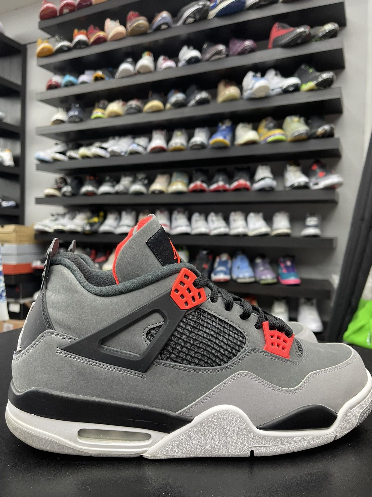 Jordan Brand Size 13 - Jordan 4 Retro Infrared Size US 13 / EU 46 - 3 Thumbnail