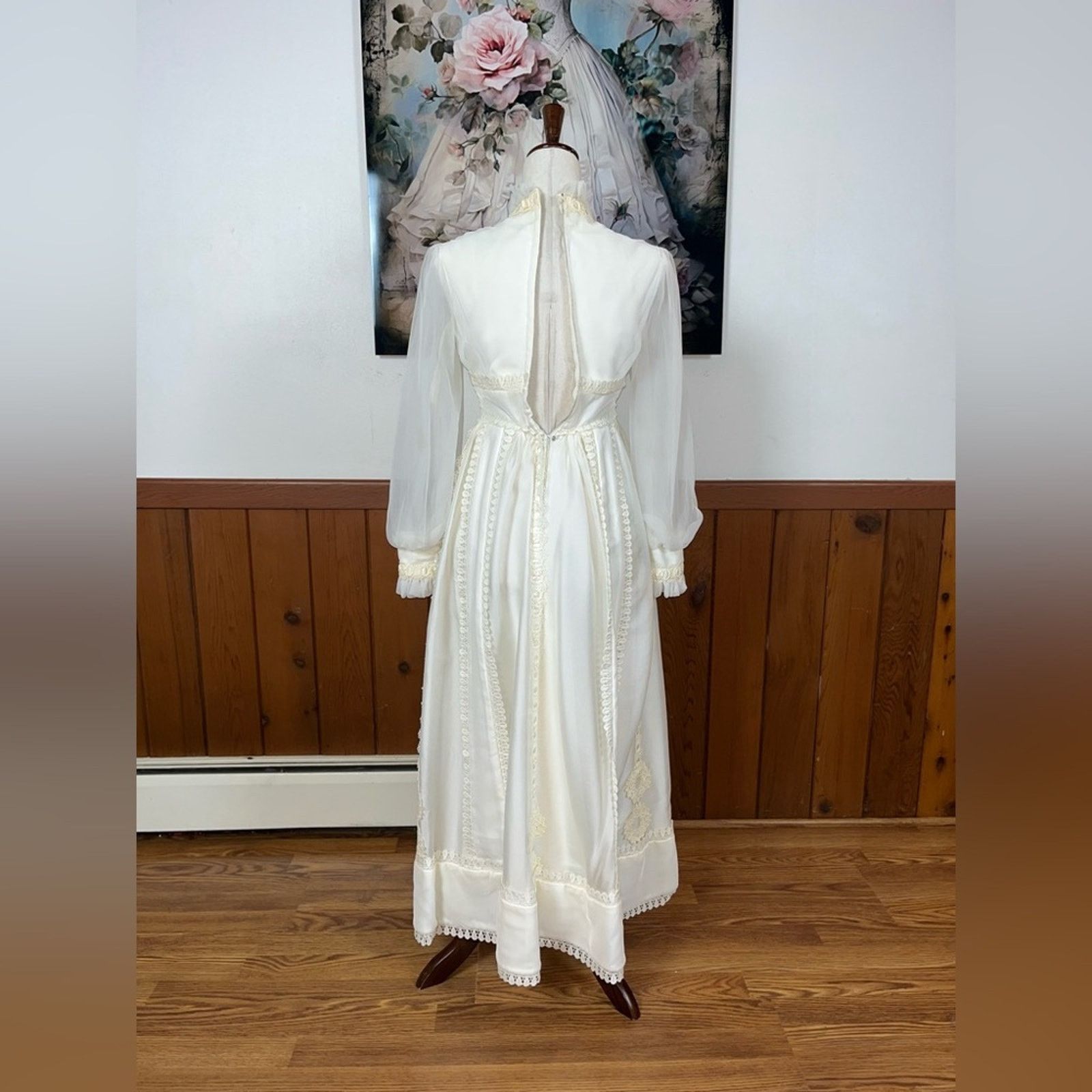 Other Vintage 1970s Alfred Angelo Velvet Organza Wedding Gown! Size S / US 4 / IT 40 - 6 Thumbnail