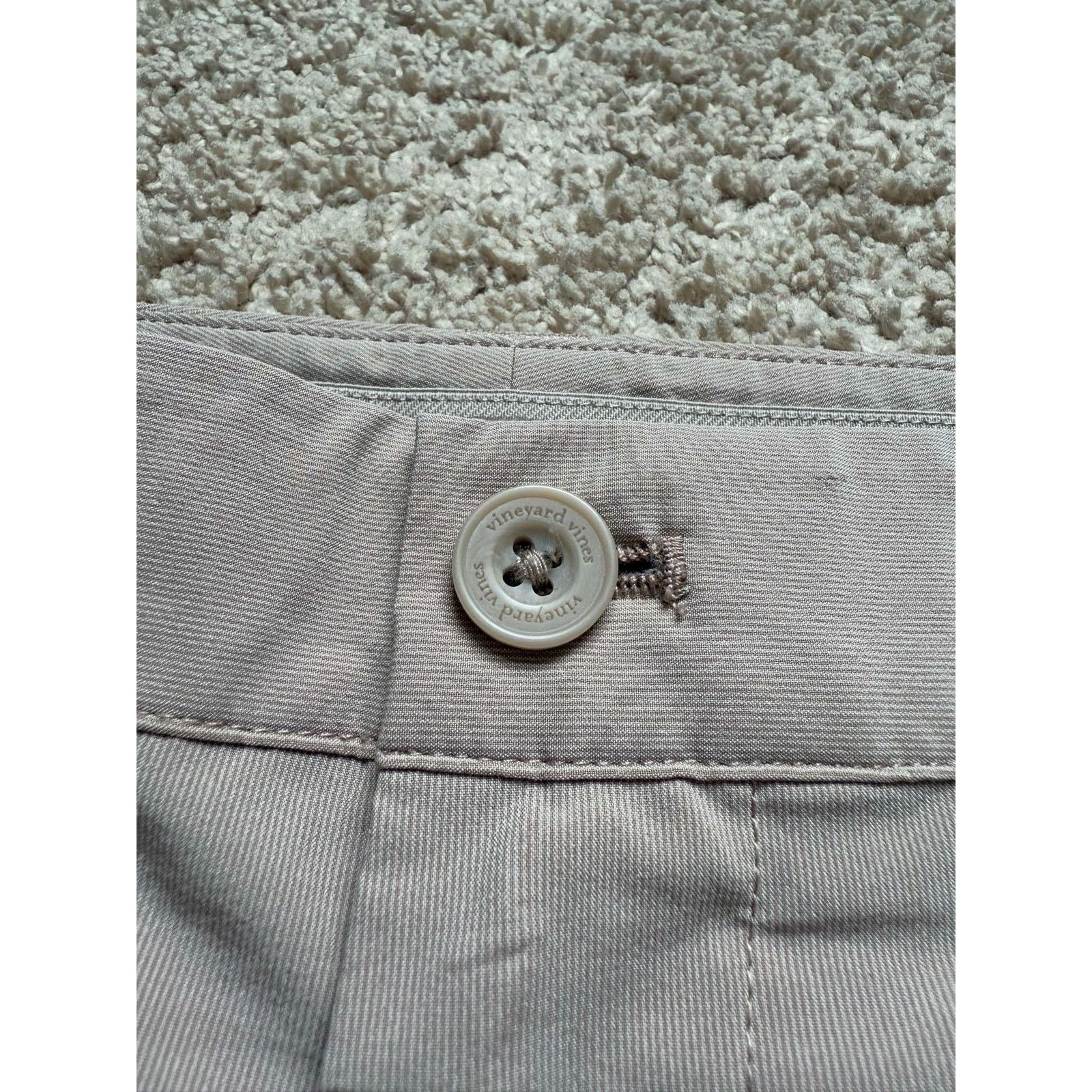 Vineyard Vines Vineyard Vines by Shep & Ian Fairway Chino Short Beige 34 Size US 34 / EU 50 - 6 Thumbnail