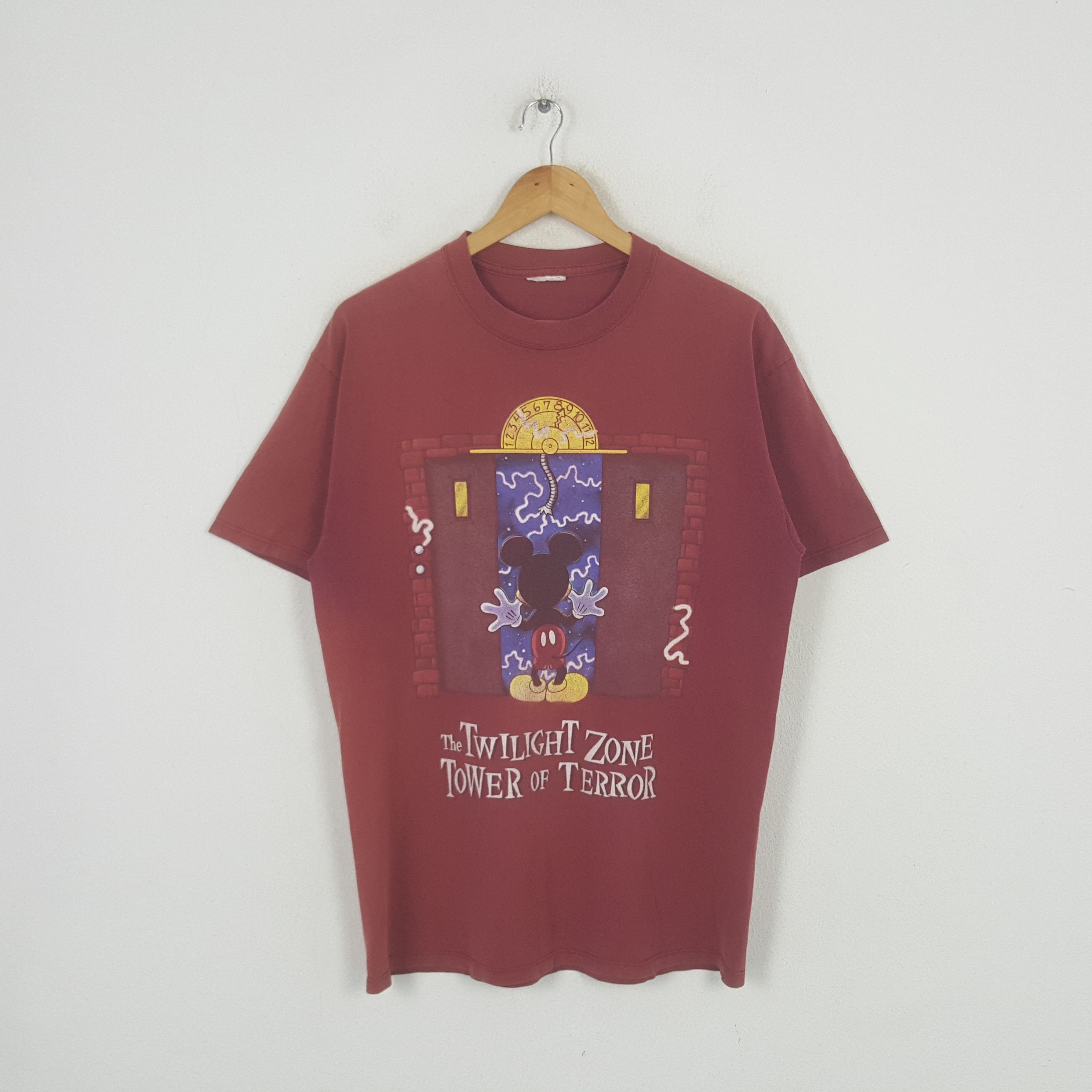 Mickey Mouse Vintage The Twilight Zone Tower Of Terror Tshirt C299N39 Size US L / EU 52-54 / 3 - 1 Thumbnail