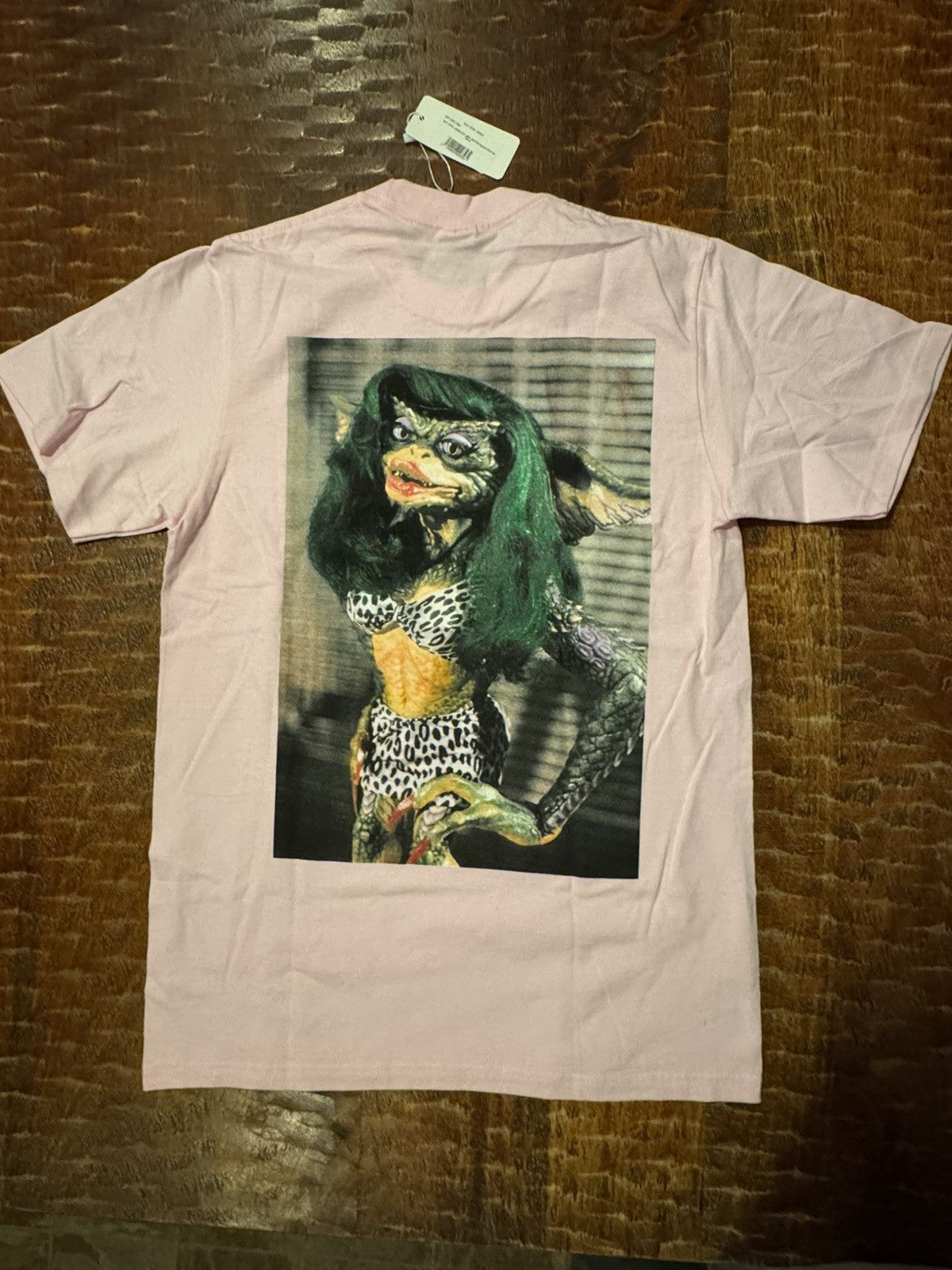 トップス Supreme gremlins Gremlins Inspired Supreme Collab & Fall Tees This Week - SLN