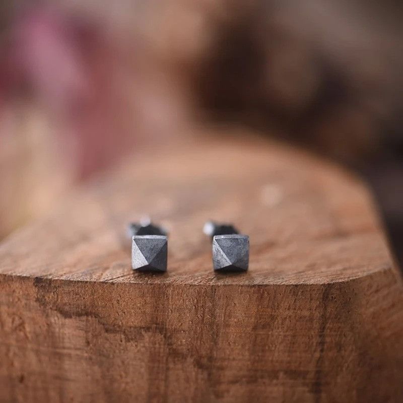 Jewelry Minimalist Pyramid Stud Earrings 925 Sterling Ear Charm Size ONE SIZE - 6 Thumbnail