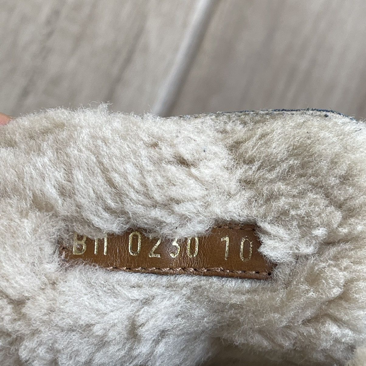 Louis Vuitton × Nigo Cosy Fur Denim Monogram Mule Slippers Size US 10 / EU 43 - 5 Thumbnail