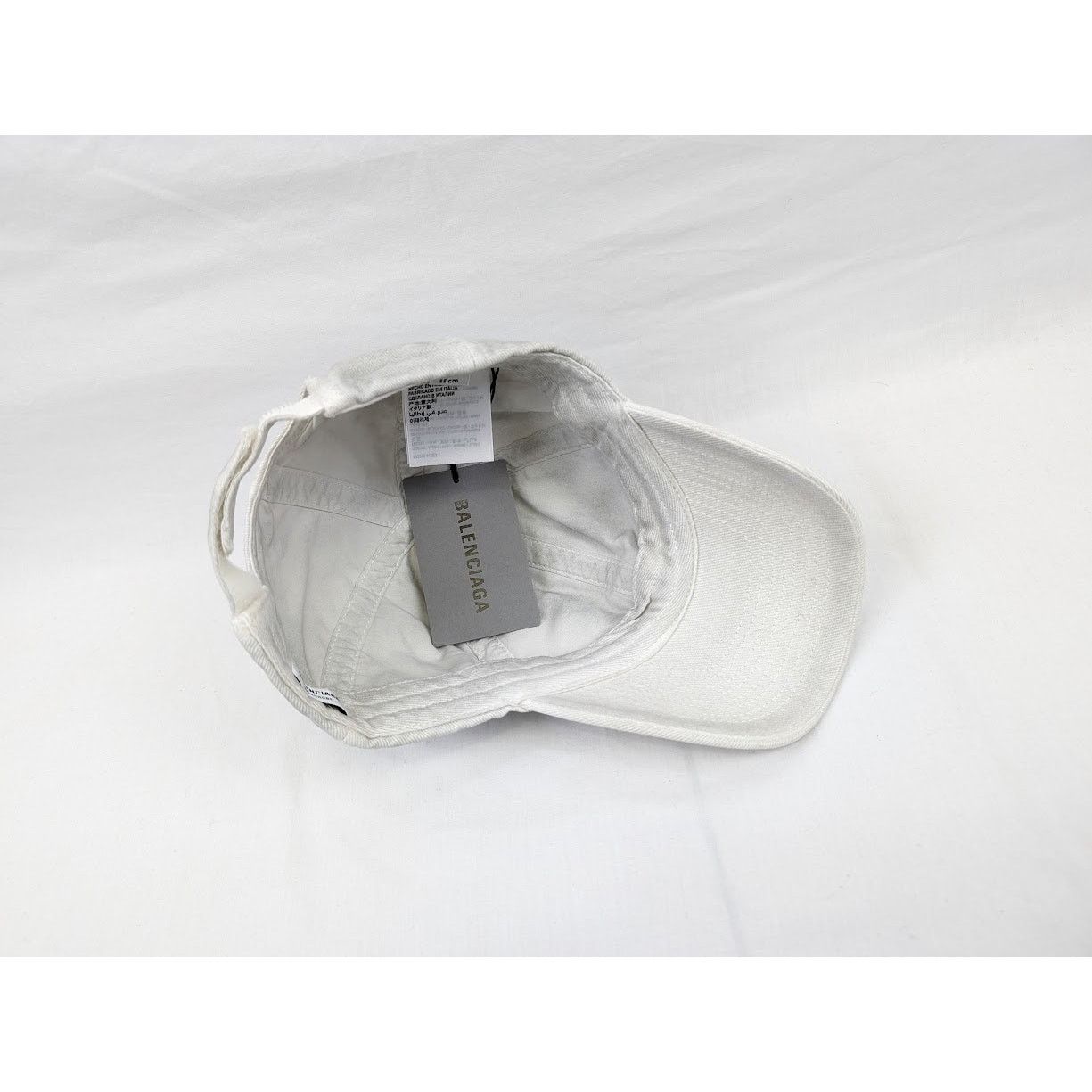 Balenciaga o1rshd1 Size: S / Logo Hat/Cap in White Size ONE SIZE - 18 Thumbnail