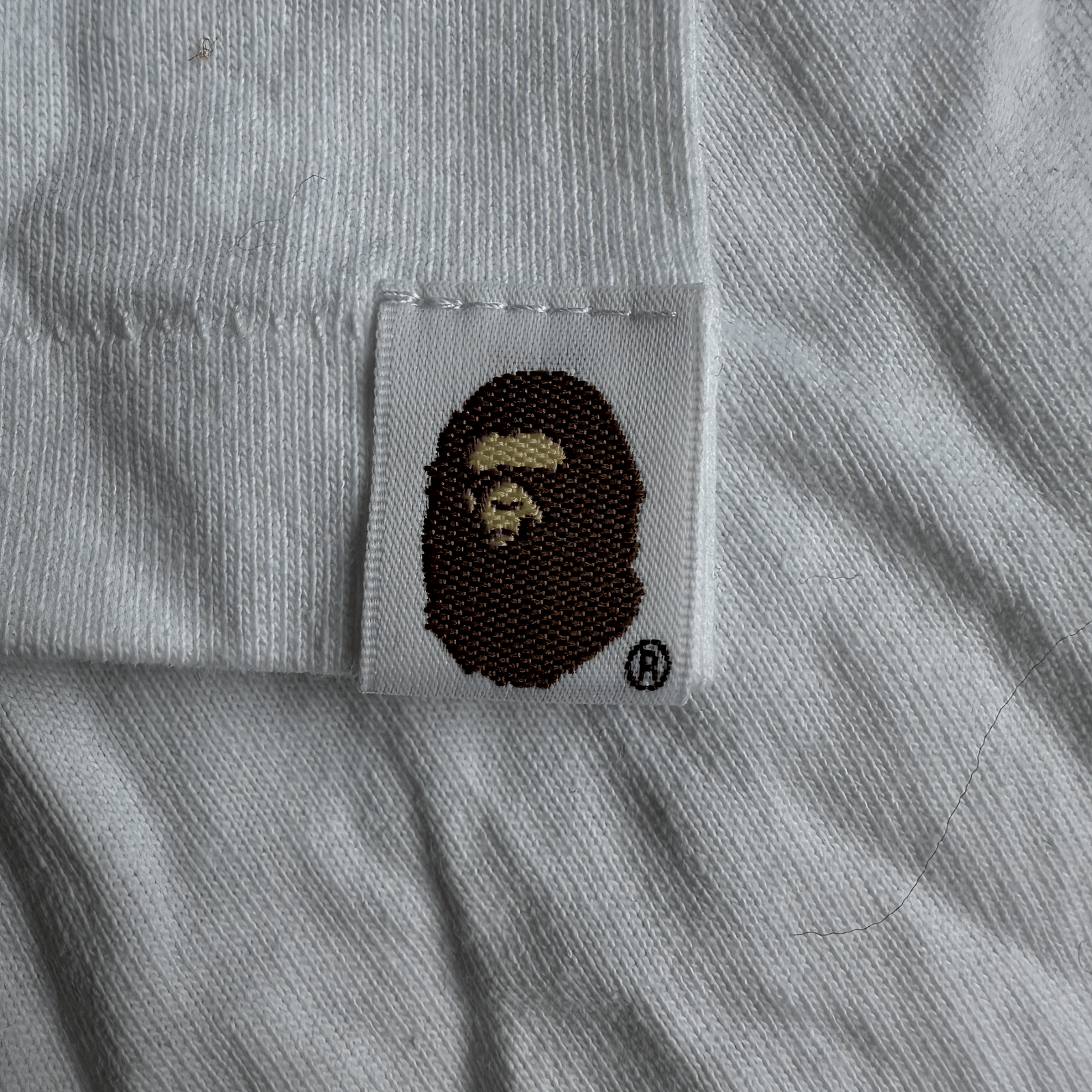 Bape BAPE White Shark Shirt With Front and Back Logo Size XL Size US XL / EU 56 / 4 - 5 Thumbnail