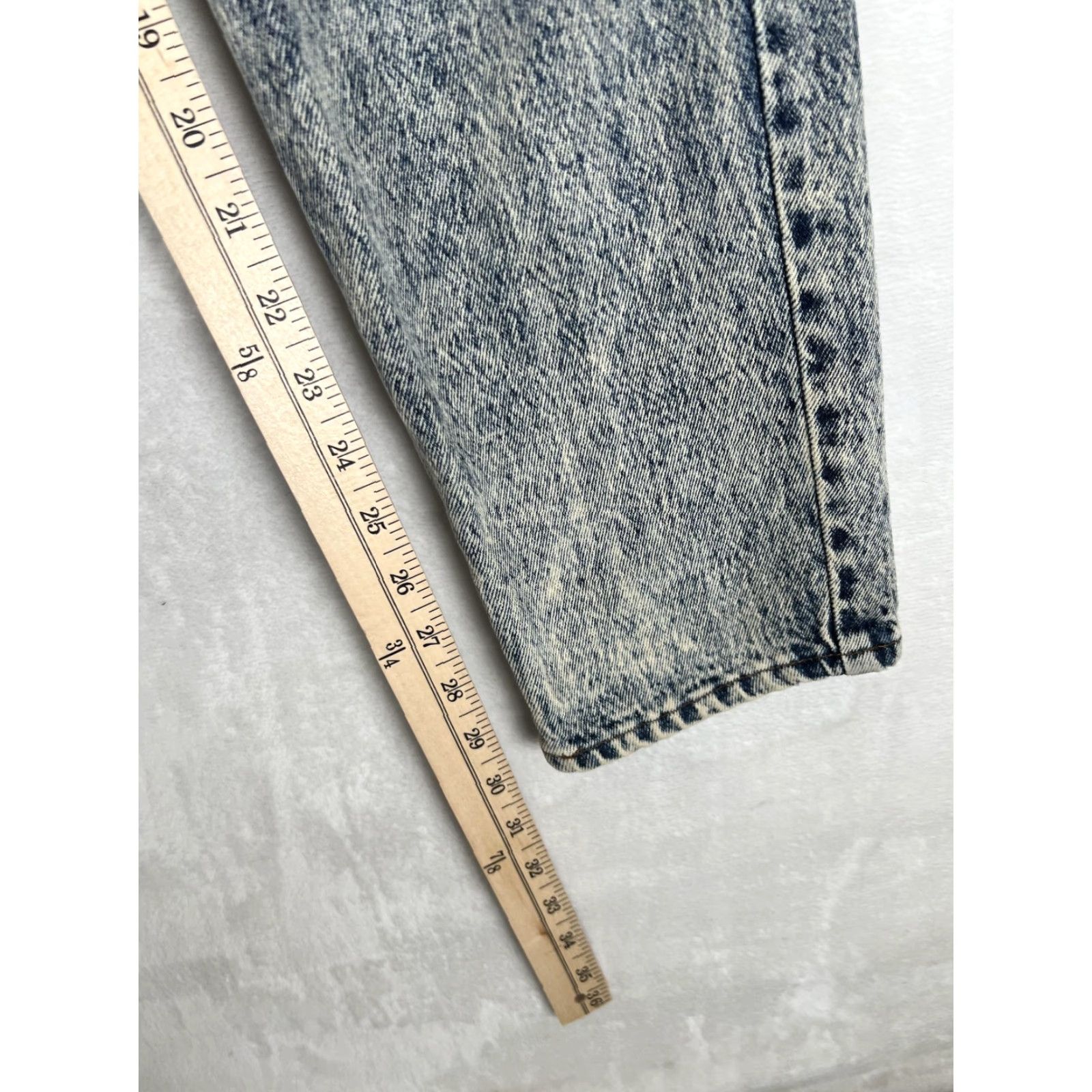 Levi's VINTAGE Levi's 551 Student Jeans Mens 26x30 Blue Acid Wash Tapered Made USA Size US 26 / EU 42 - 2 Thumbnail