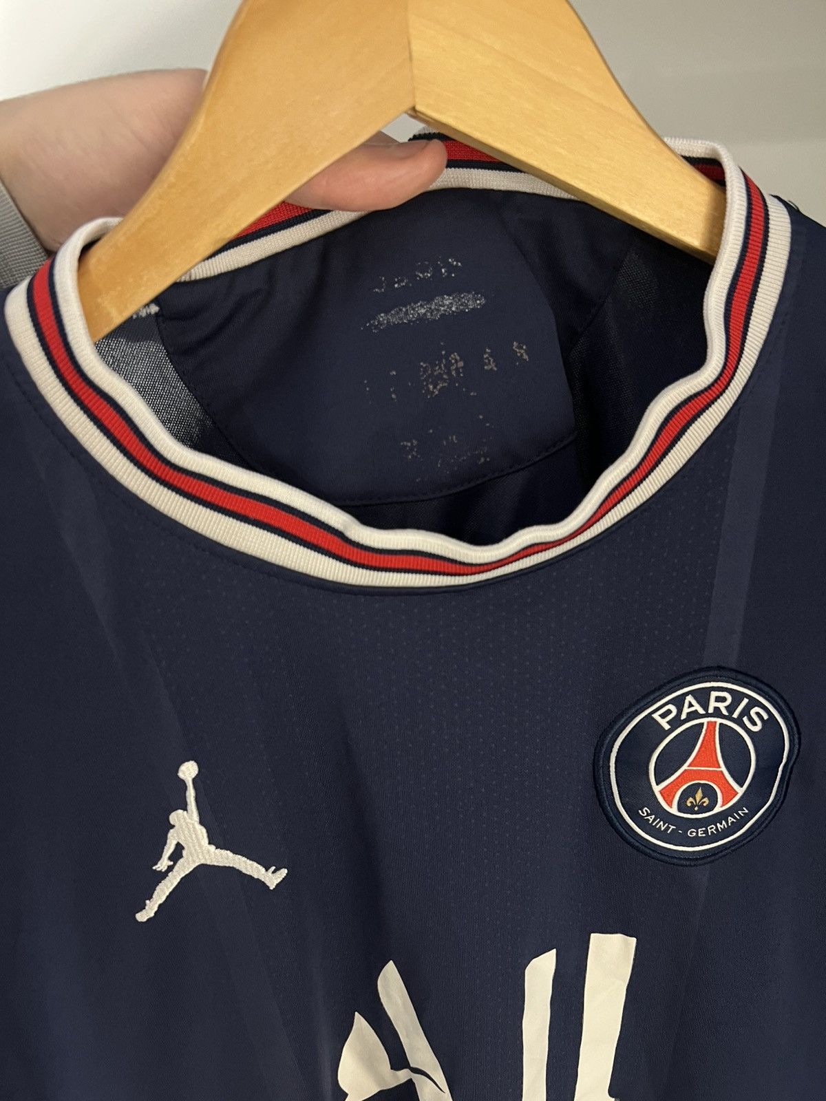 Vintage VERY RARE NIKE JORDAN FC PSG PARIS FRANCE SOCCER JERSEY Y2K Size US XL / EU 56 / 4 - 6 Thumbnail
