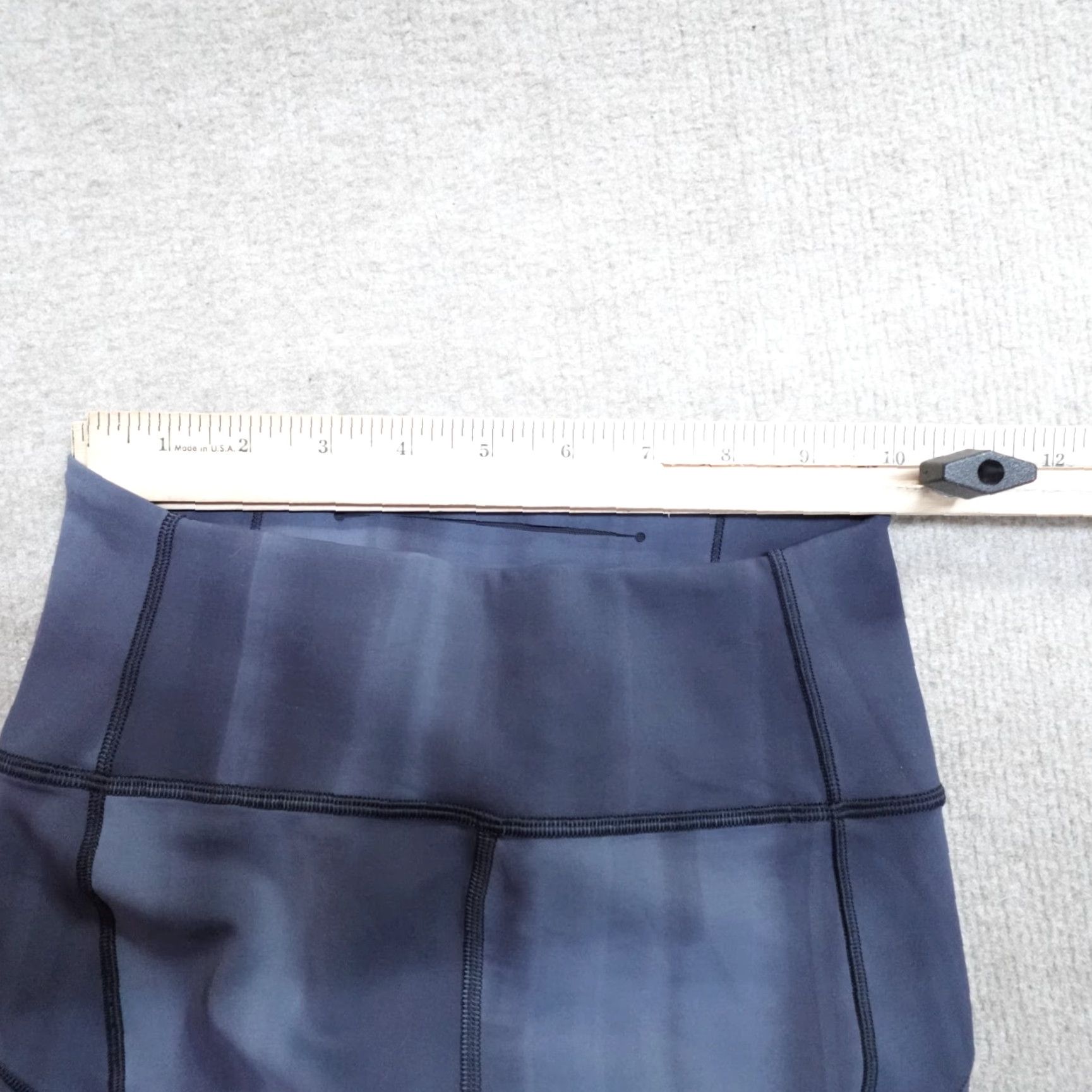 Lululemon **Lululemon XS Blue Fast Free Crop Geometric Leggings** User: Lululemon XS Blue Fast Free Crop Geometric Leggings Size 26" / US 2 / IT 38 - 6 Thumbnail