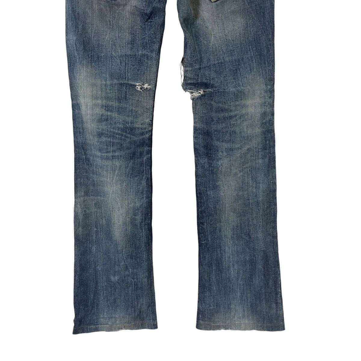 Japanese Brand Vintage Redpepper Distressed Skulls Denim Jeans Size 30" / US 8 / IT 44 - 11 Thumbnail