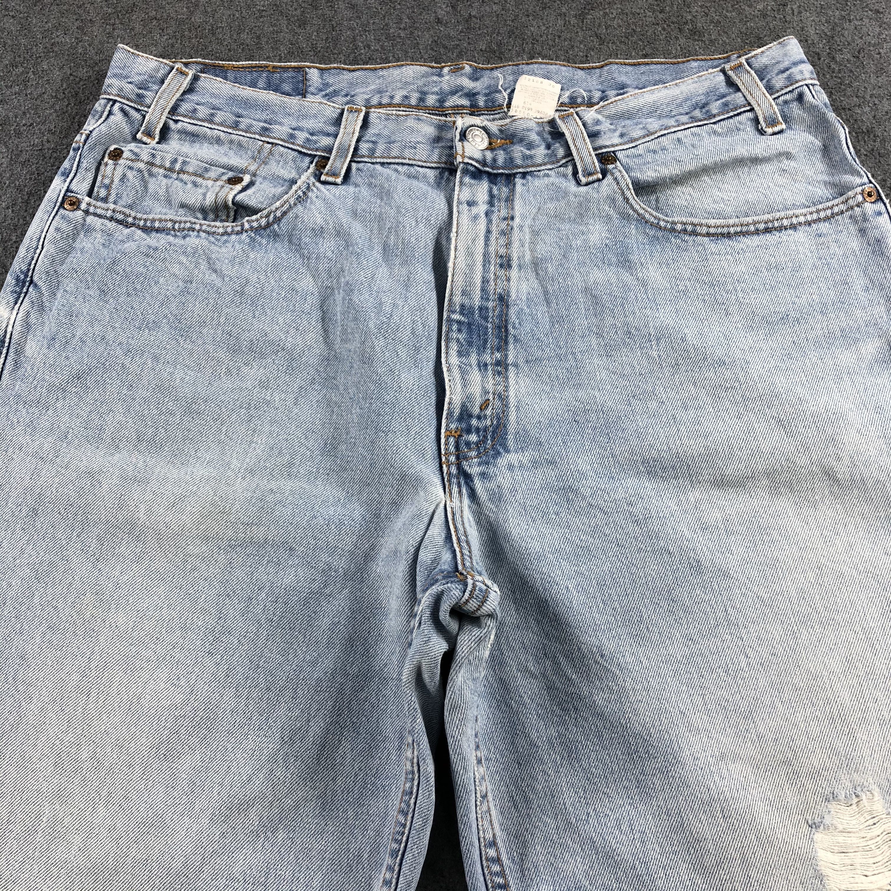 Levi's 90s Vintage Light Wash Levis 550 Jeans-J2035 Size US 37 - 3 Thumbnail