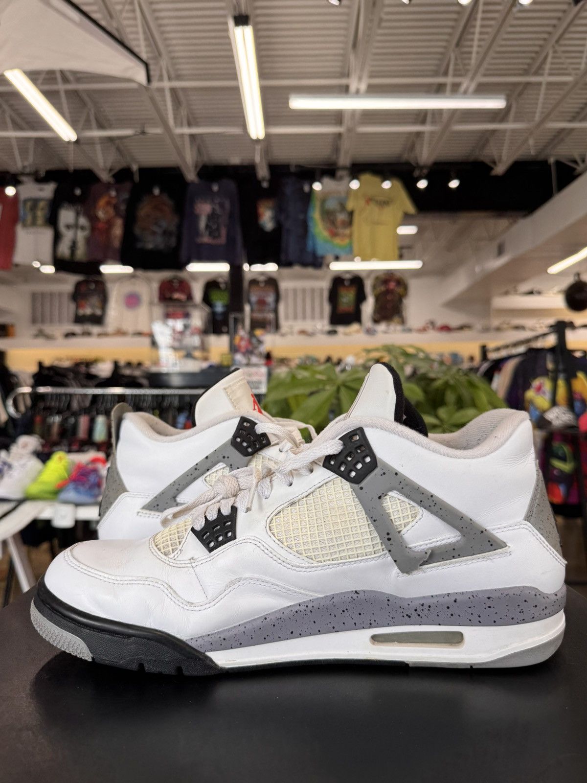 Jordan Brand Air Jordan 4 White Cement Size 11.5 (2012) Size US 11.5 / EU 44-45 - 4 Thumbnail