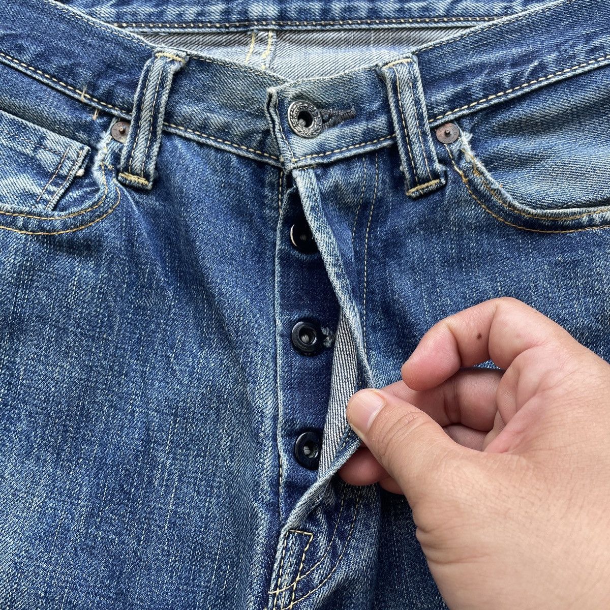 Japanese Brand Vintage Japan Red Line Distressed Denim Faded Jeans Pants Size US 29 - 6 Thumbnail
