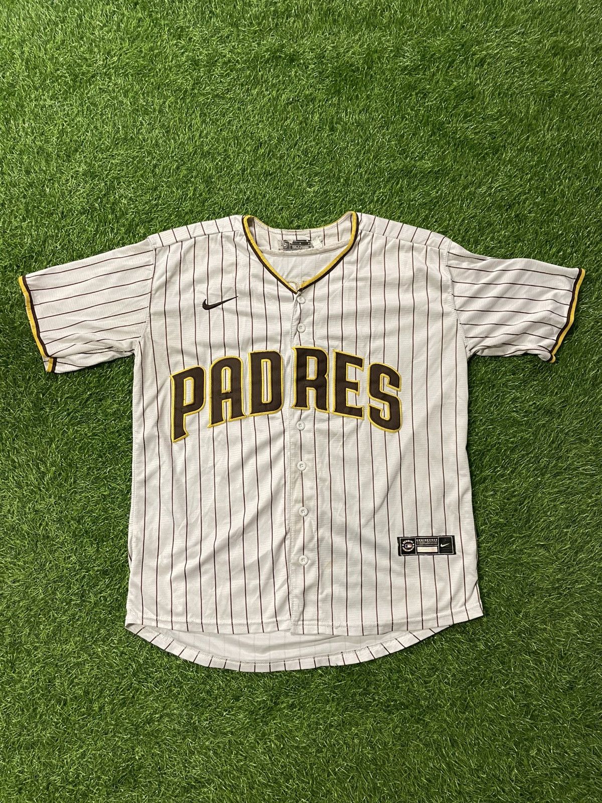 MLB Fernando Taris Jr Mlb San Diego Padres Jersey Size Small Size US S / EU 44-46 / 1 - 1 Thumbnail