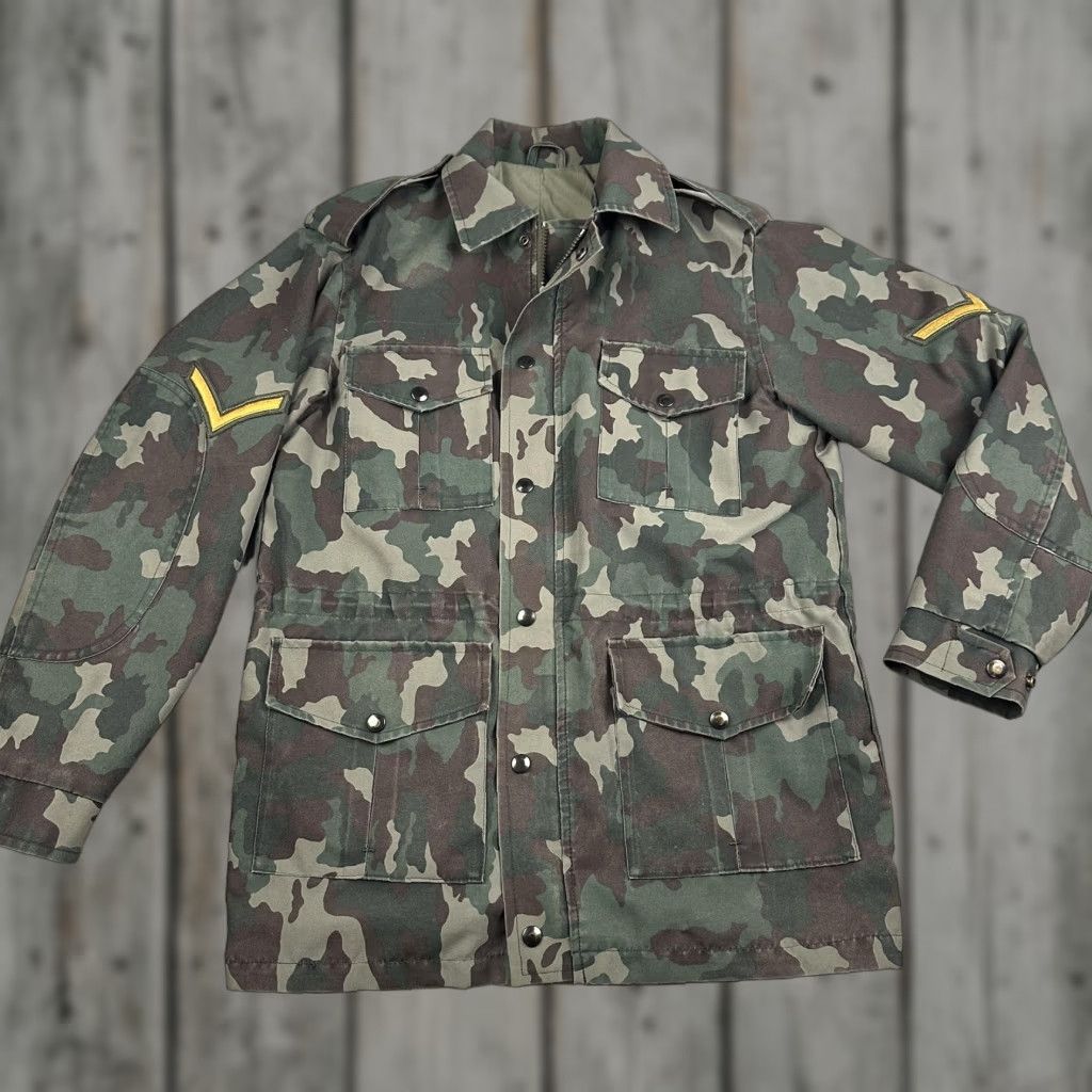 VINTAGE Military Jacket Mens Camouflage Garrison Dress Land PGL Polyester 38 Regular Green Camouflage Coat with Pockets Full Zip Lined Army Style Mens