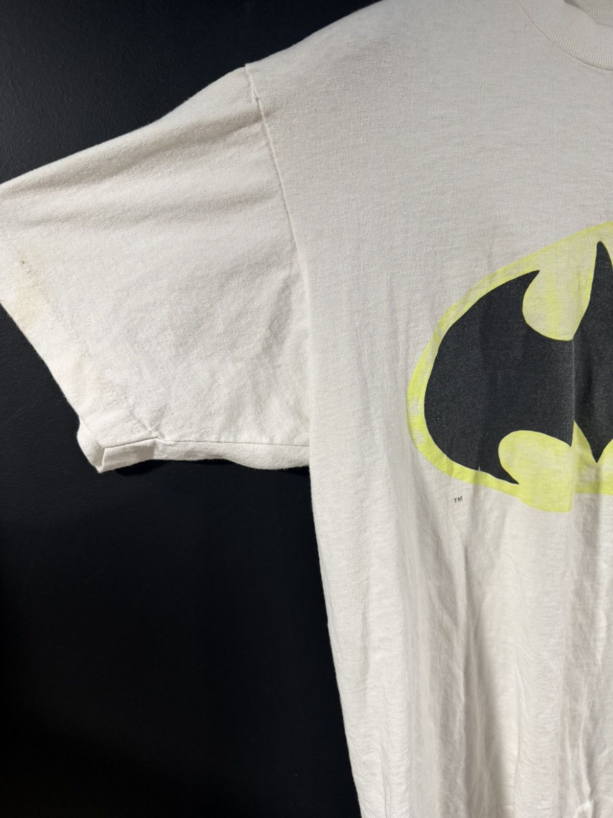 DC Comics 1982 Vintage Batman DC Comics Single Stitch Grunge Tee L Size US L / EU 52-54 / 3 - 4 Thumbnail