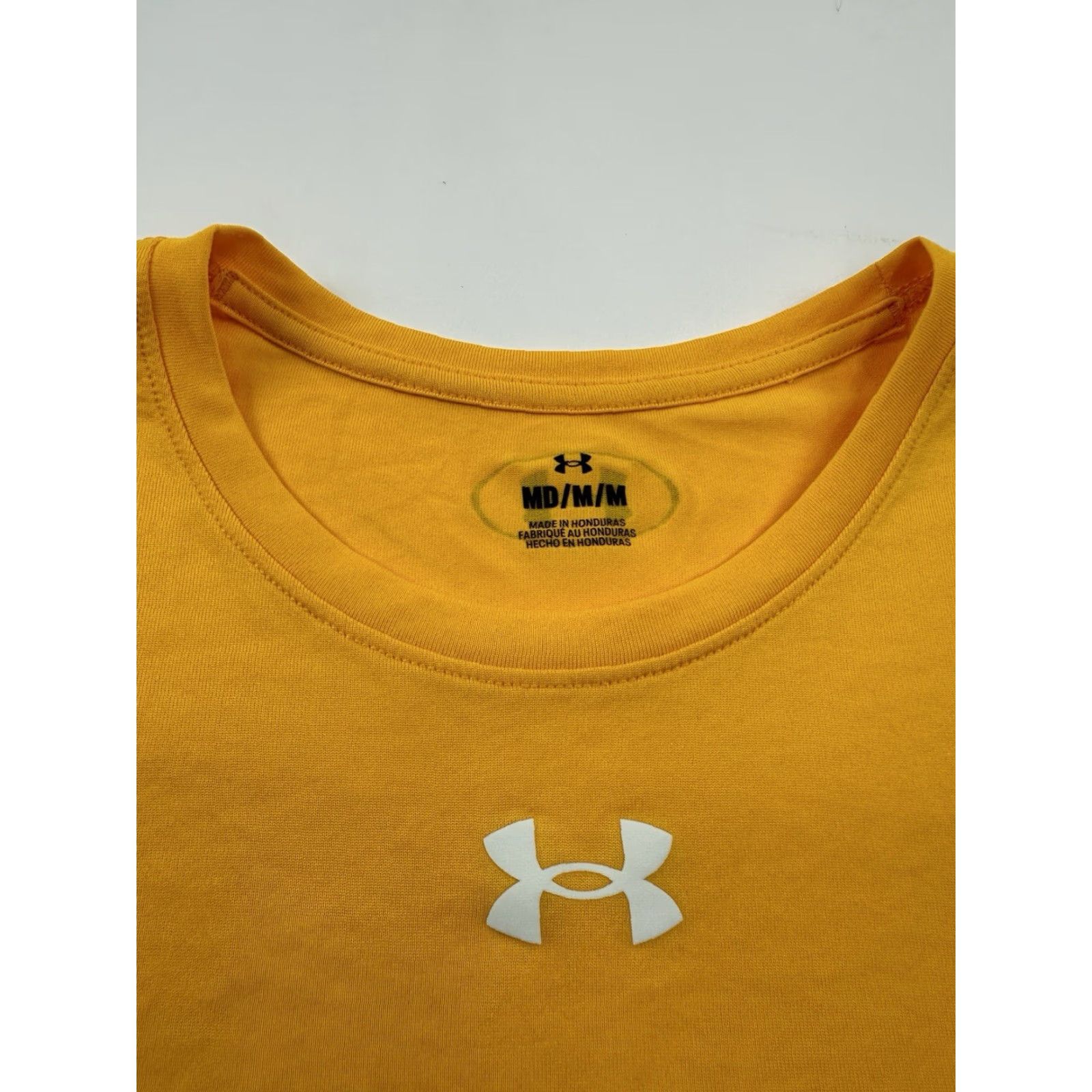 Under Armour Under Armour Shirt Mens Medium Yellow Gold Short Sleeve Athletic Training Size US M / EU 48-50 / 2 - 2 Thumbnail