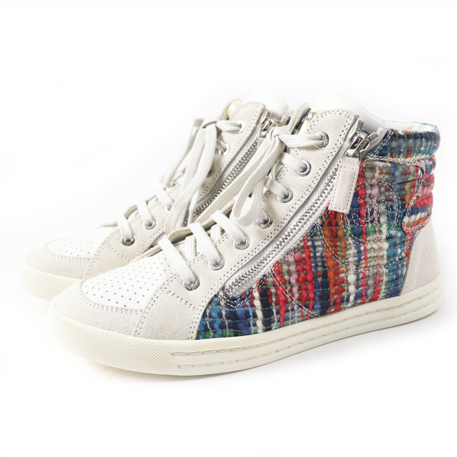 Chanel Chanel Chanel G29918 F Pearl COCO Mark Check Pattern Print Suede leather High cut sneakers Suede Shoes G29918 Size ONE SIZE - 1 Thumbnail