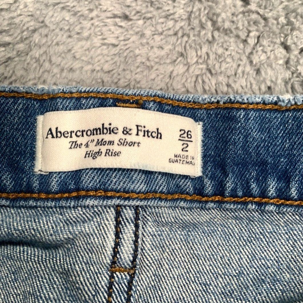 Abercrombie & Fitch Abercrombie & Fitch Mom Short High Rise Blue Jean Shorts 26 Women 4" Blue Denim Shorts Womens Size 26" / US 2 / IT 38 - 4 Thumbnail