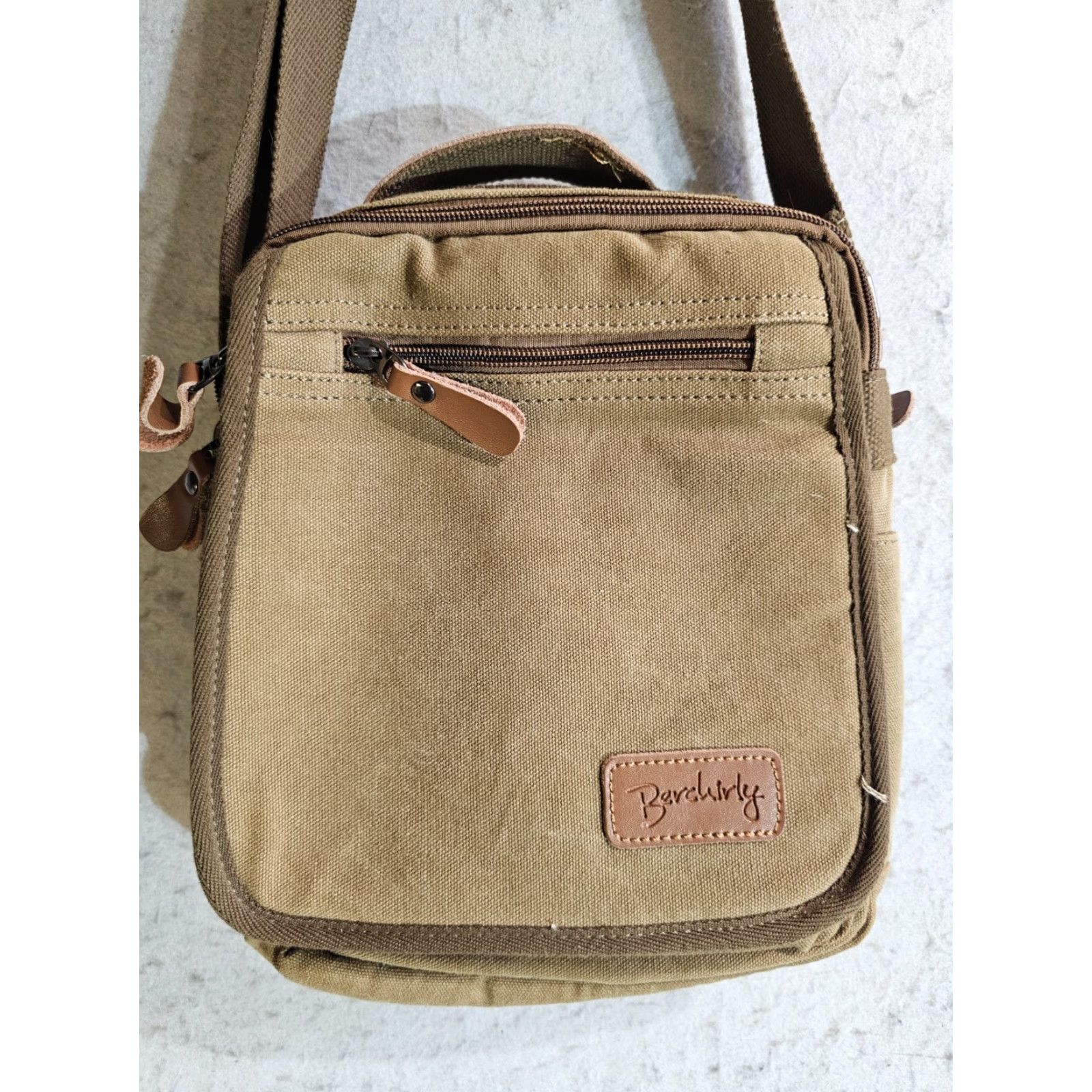 Vintage BERCHIRLY Classic Sm. Messenger Bag Brown Canvas Adjustable Crossbody Organizer Bag Size ONE SIZE - 2 Thumbnail