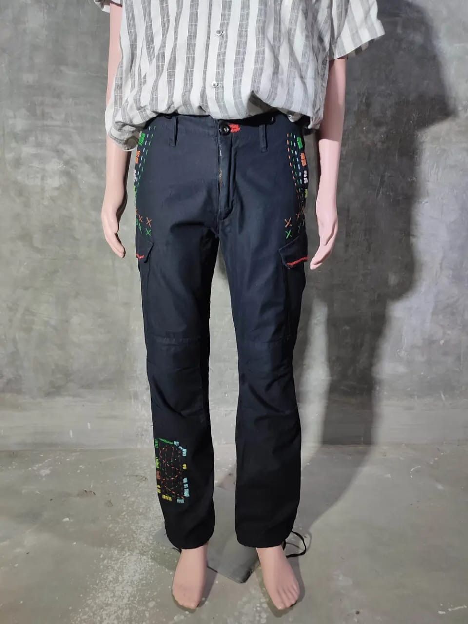 Japanese Brand Audience Black Cargo with Multicolour stitch Design Pants Size US 33 - 8 Thumbnail