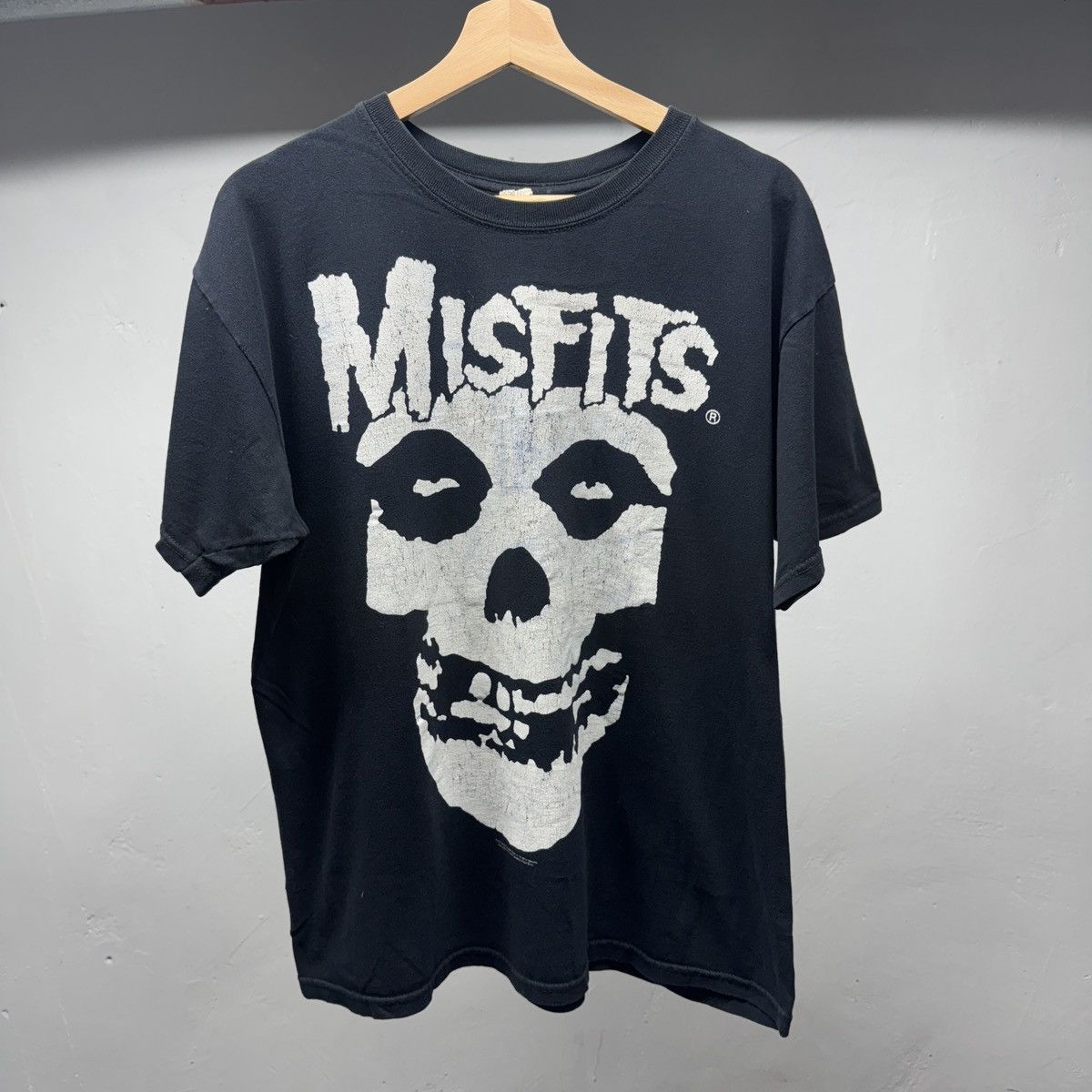 Band Tees Misfits Crimson Skull Tee Faded Thrashed ERD Grunge Size US L / EU 52-54 / 3 - 1 Thumbnail