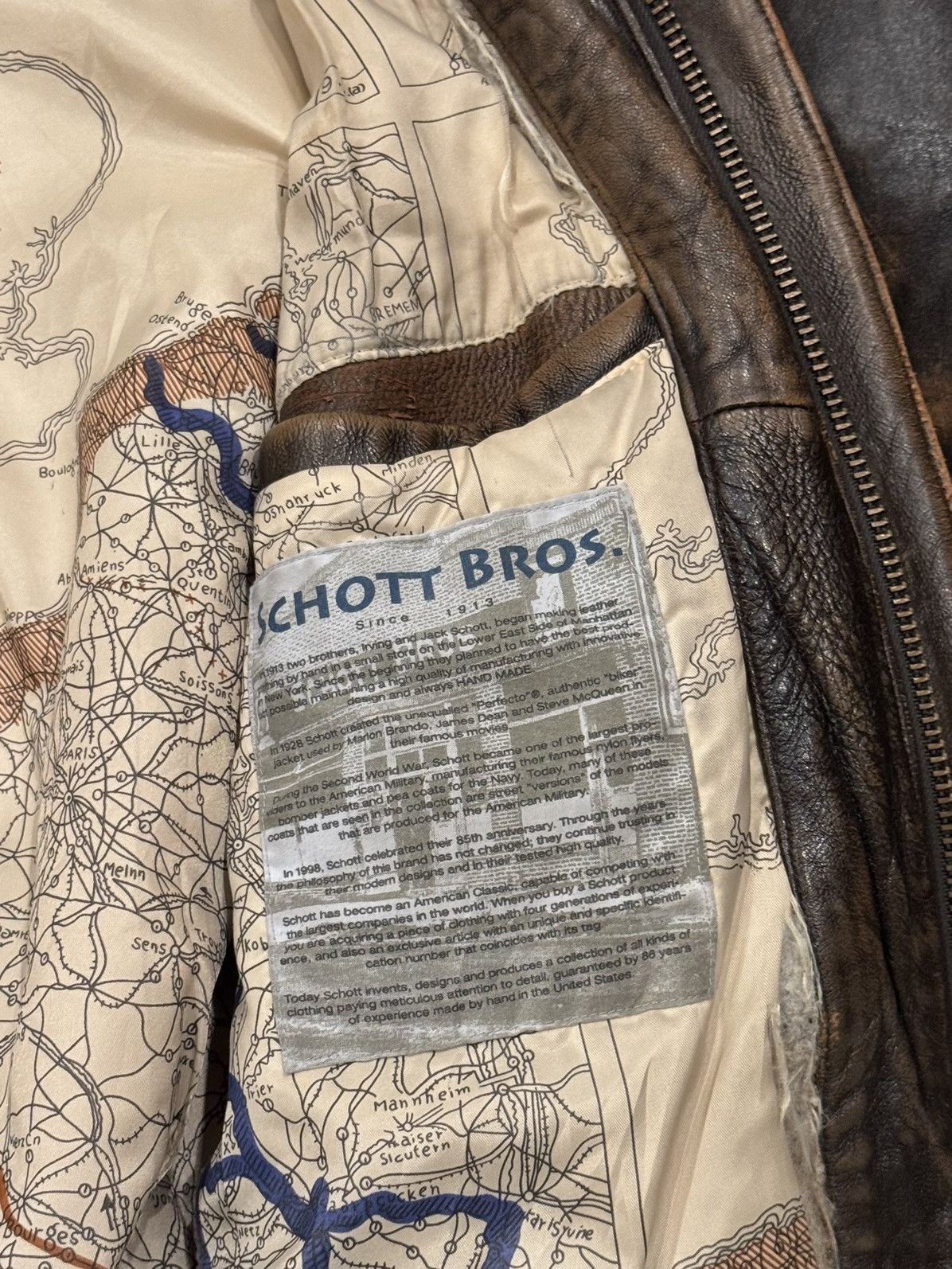 Schott Vintage Schott NYC A-2 Leather Bomber Jacket Mens Size Large Size US L / EU 52-54 / 3 - 9 Thumbnail